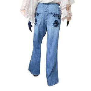 Vintage Y2K White House Black Market Blanc Floral Embroidered Jeans | Size 14R